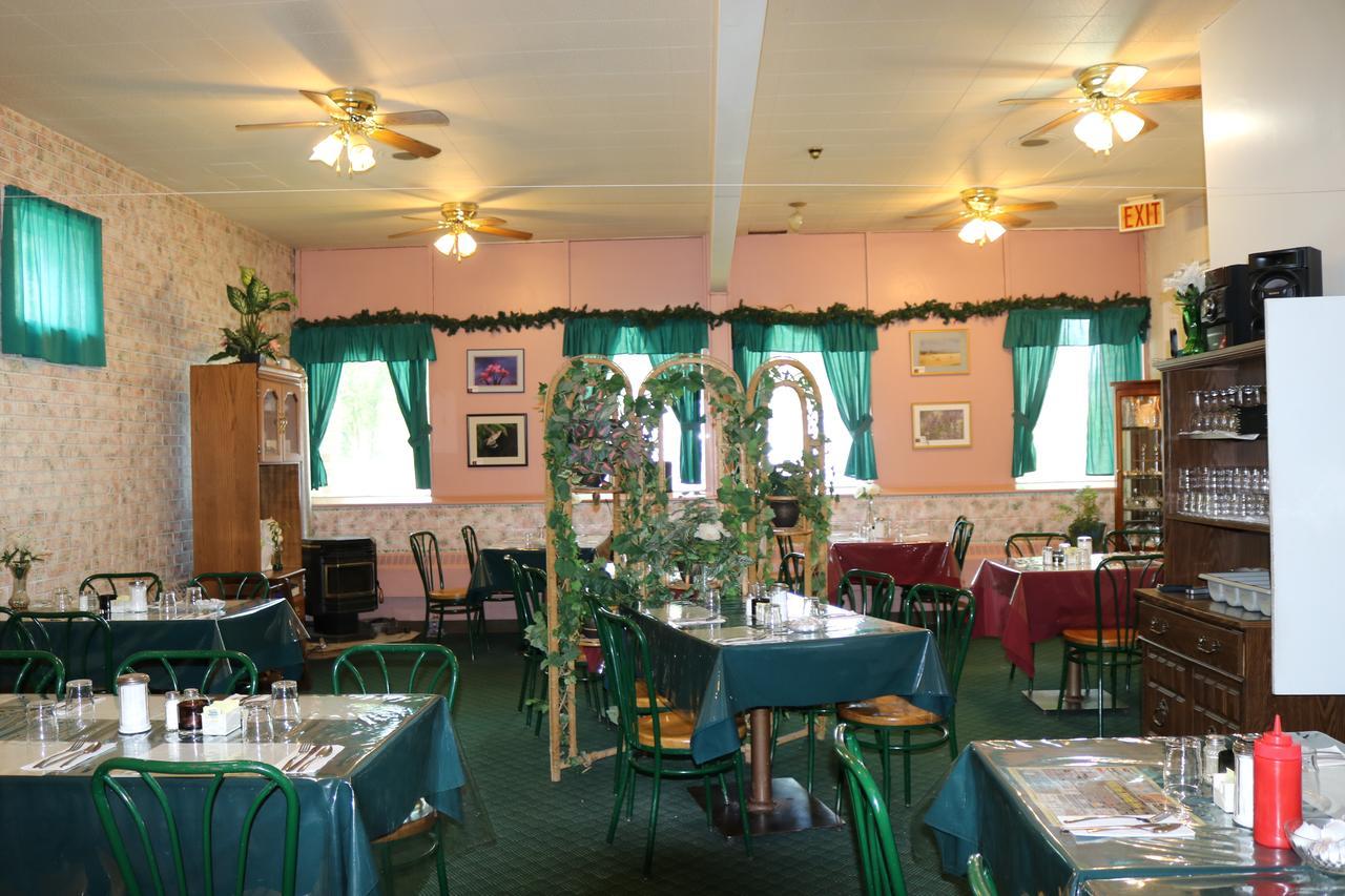 Manitou Motor Inn Kültér fotó