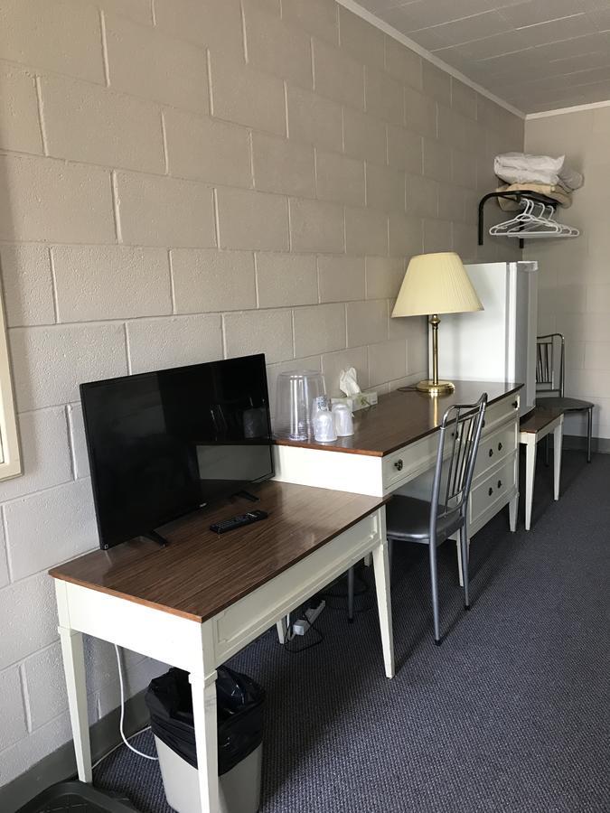 Manitou Motor Inn Kültér fotó