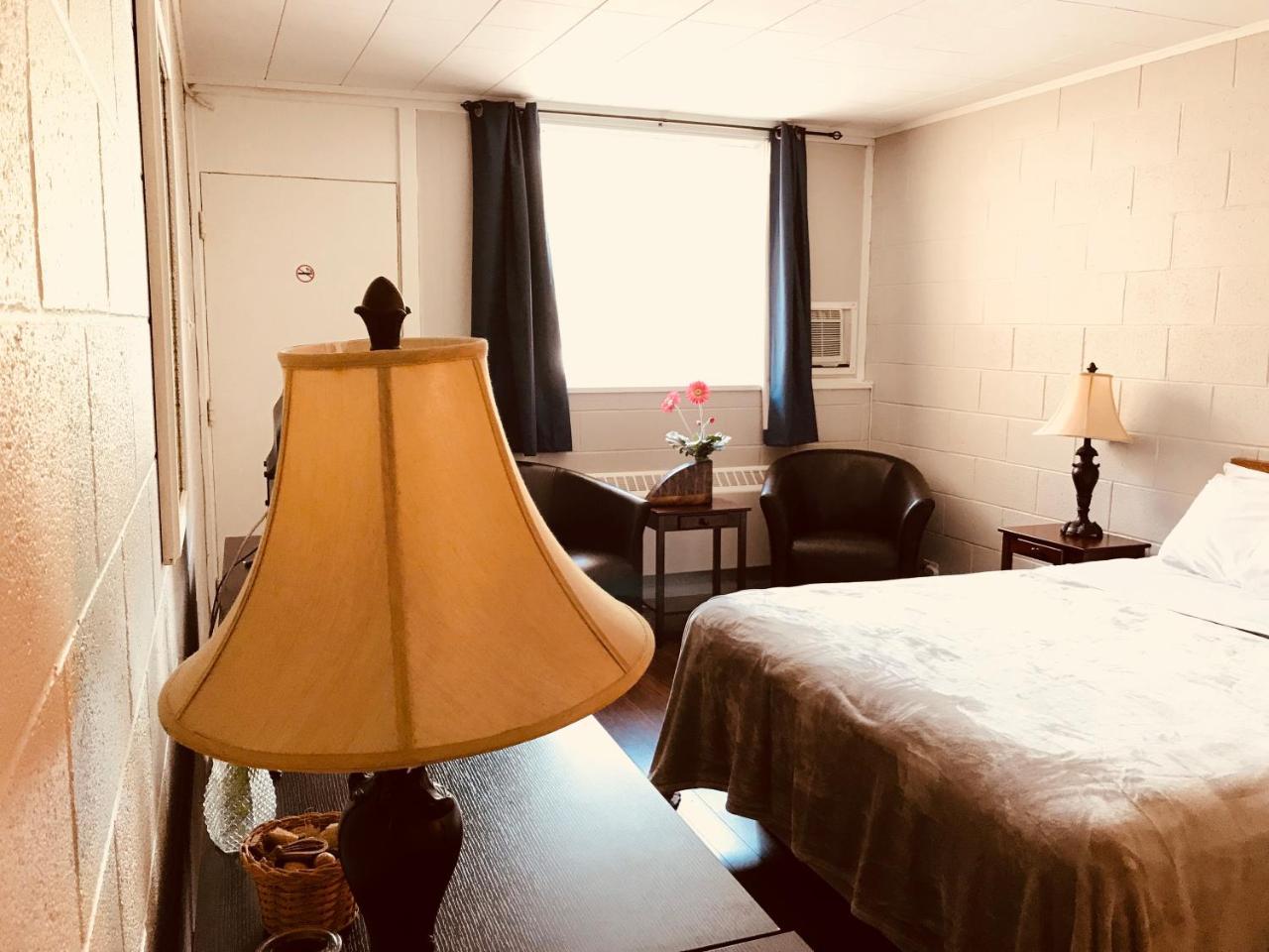 Manitou Motor Inn Kültér fotó